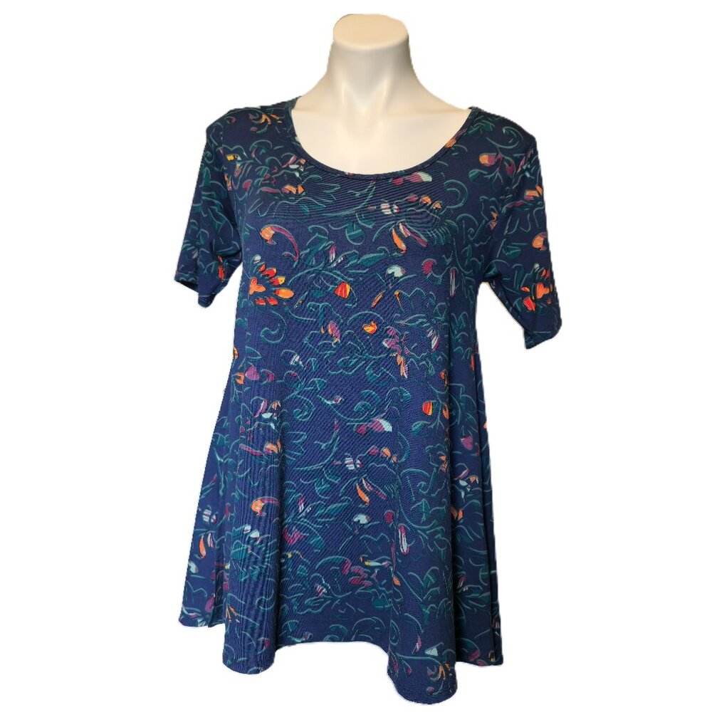 ❤️ 4/$20 New LuLaRoe Perfect T Women's XS top Side slit Blue floral Scoop neck